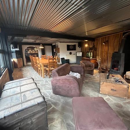 "Le Maloya" Chalets Independants -Chambre Balneo - Relais Motards Lacaune Dış mekan fotoğraf