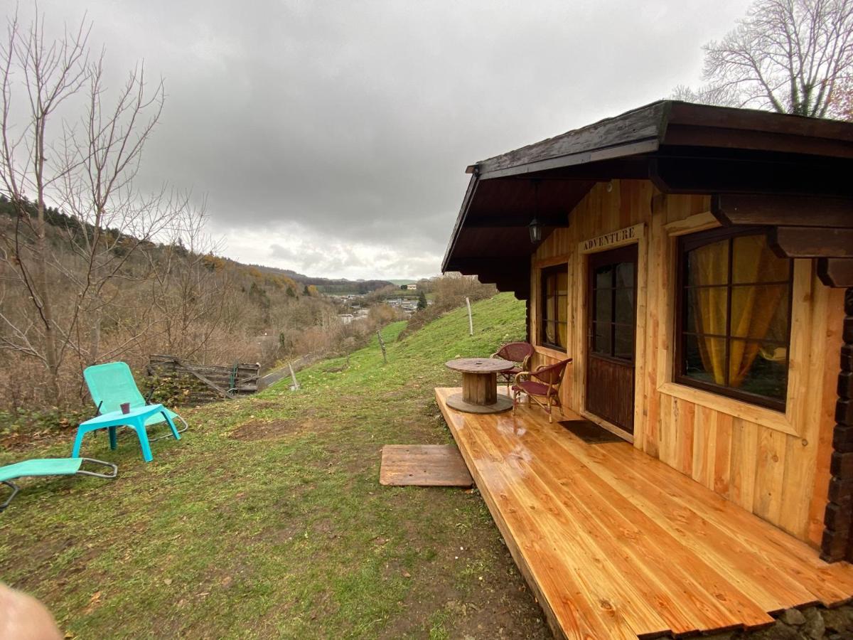 "Le Maloya" Chalets Independants -Chambre Balneo - Relais Motards Lacaune Dış mekan fotoğraf